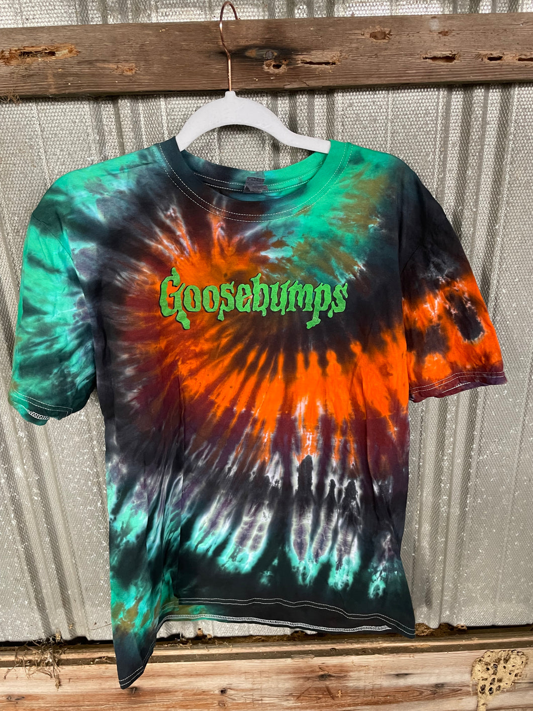 Large Goosebumps tee