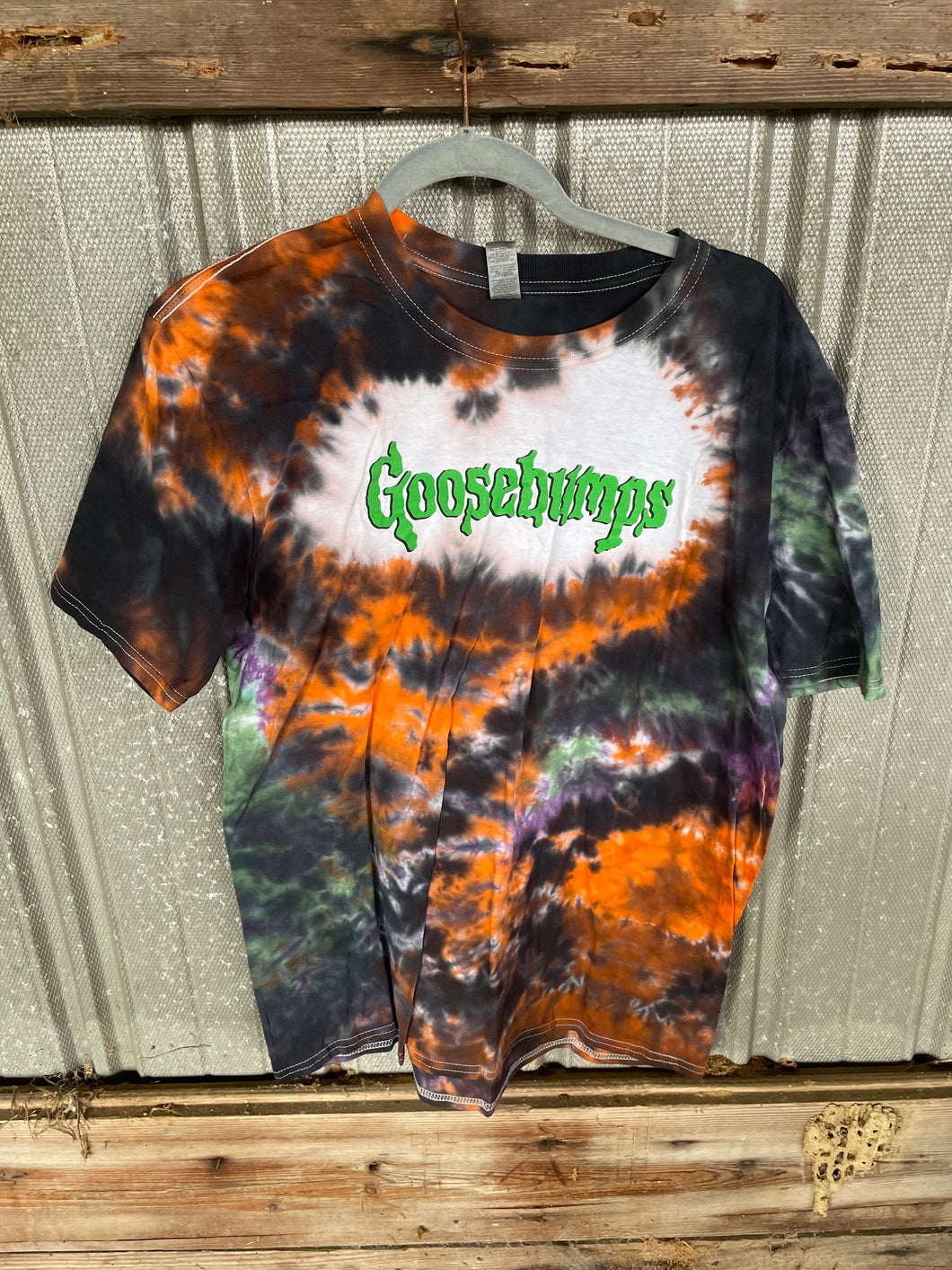 Large Goosebumps tee